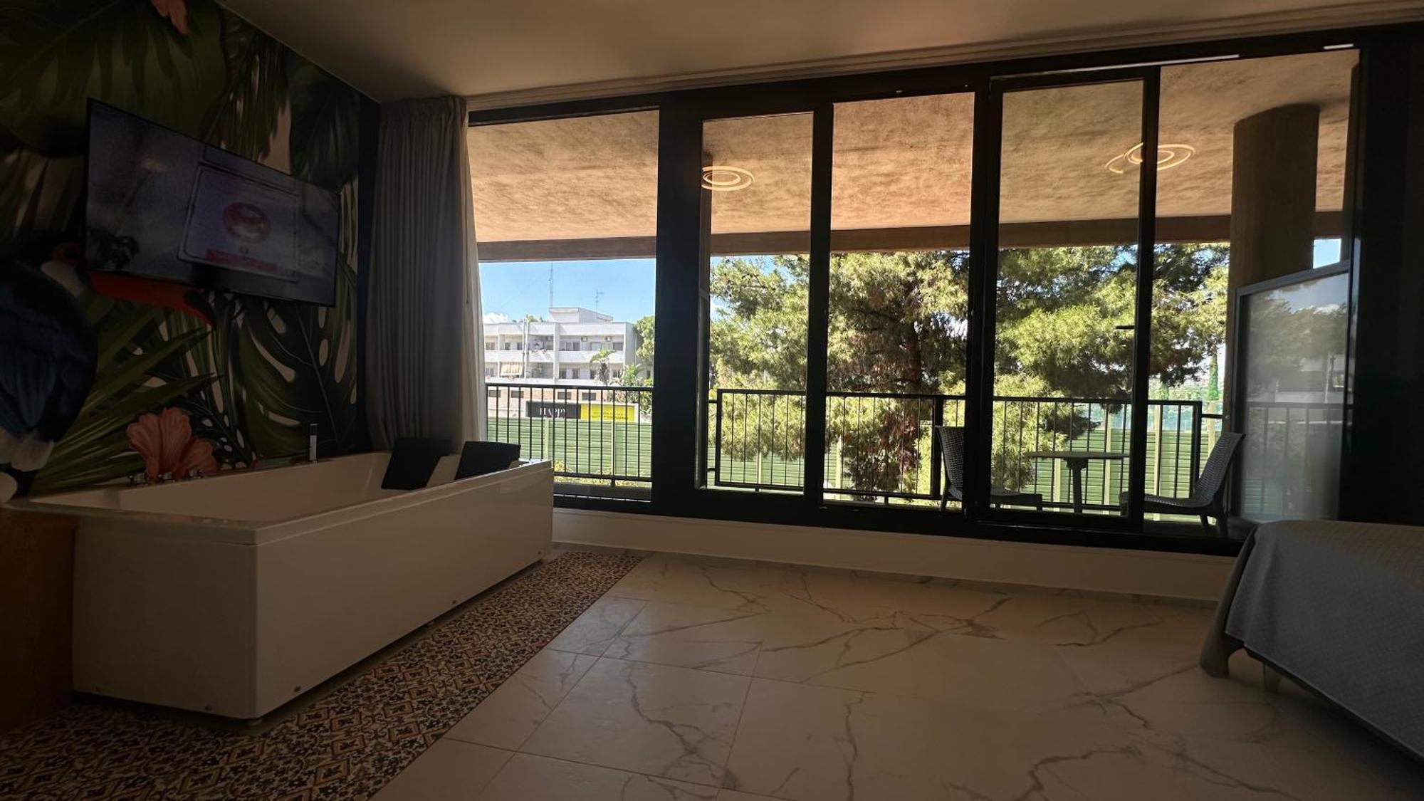 Cconforthotels Puglia Promenade Apartment 5 Bari Eksteriør bilde